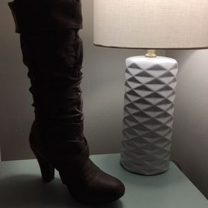 Mid-calf brown boots